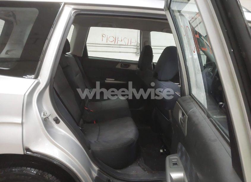 Photo 8 of 2010 Subaru Forester 2.5X (VIN JF2SH6BC3AH779720)