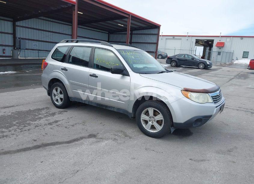 2010 Subaru Forester 2.5X (VIN JF2SH6BC3AH916882) main photo