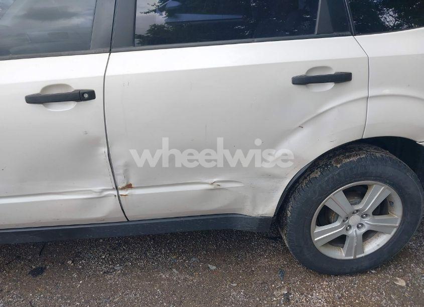 Photo 6 of 2010 Subaru Forester 2.5X (VIN JF2SH6BC4AH916504)