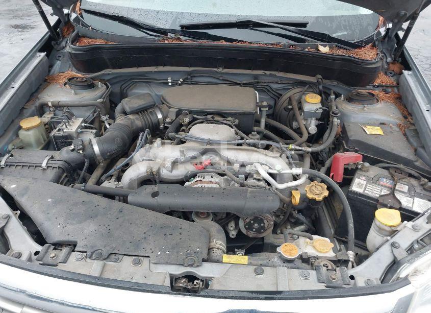 Photo 10 of 2010 Subaru Forester 2.5X (VIN JF2SH6BC5AH771117)