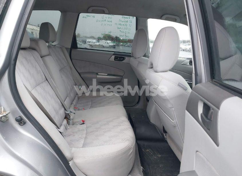 Photo 8 of 2010 Subaru Forester 2.5X (VIN JF2SH6BC5AH771117)