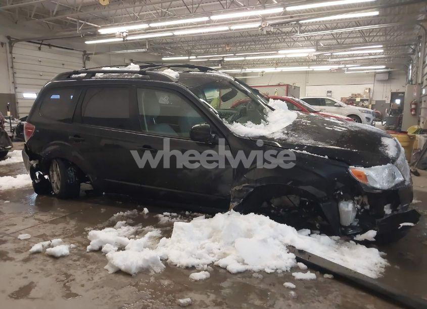 Photo 6 of 2010 Subaru Forester 2.5X (VIN JF2SH6BC5AH777838)