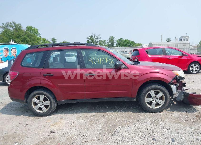 Photo 14 of 2010 Subaru Forester 2.5X (VIN JF2SH6BC6AG792676)