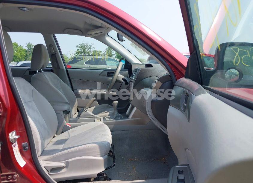 Photo 5 of 2010 Subaru Forester 2.5X (VIN JF2SH6BC6AG792676)