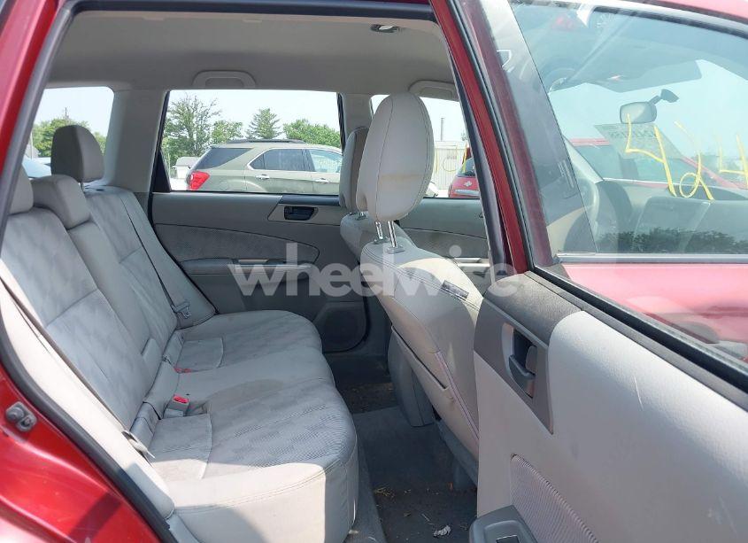Photo 8 of 2010 Subaru Forester 2.5X (VIN JF2SH6BC6AG792676)