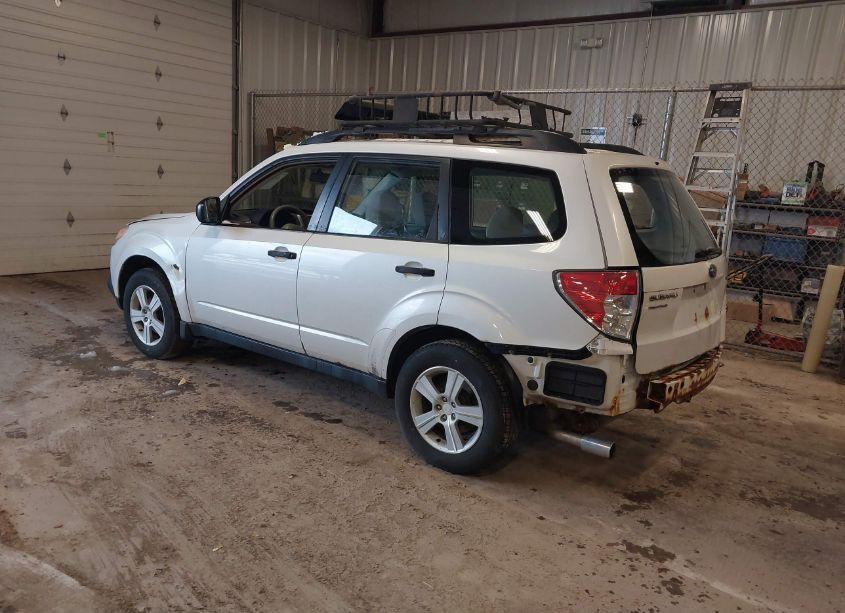 Photo 3 of 2010 Subaru Forester 2.5X (VIN JF2SH6BC6AH764399)
