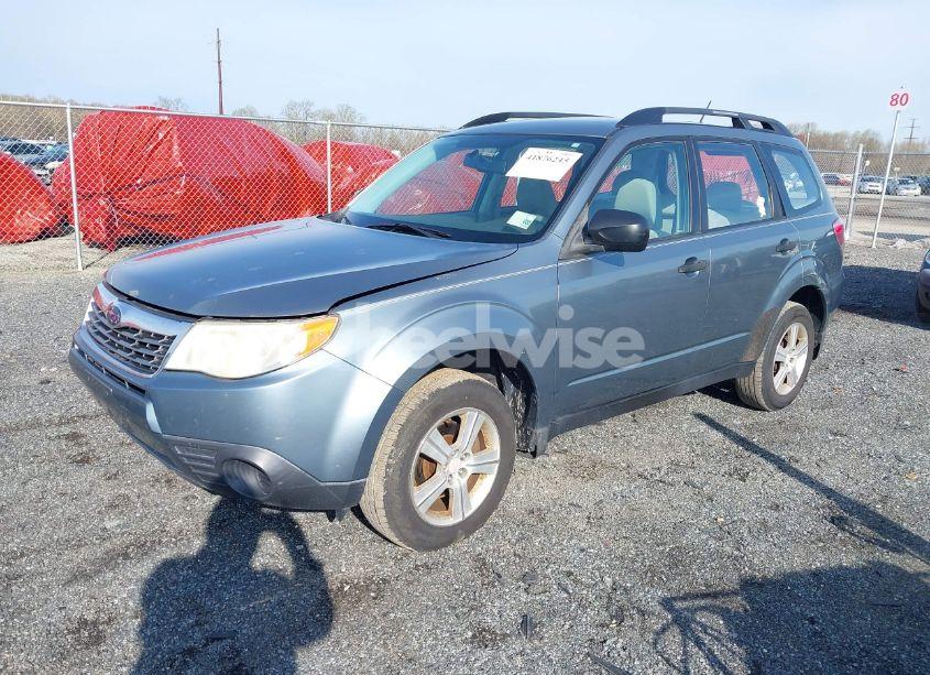 Photo 2 of 2010 Subaru Forester 2.5X (VIN JF2SH6BC6AH780263)