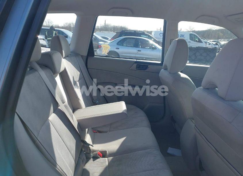 Photo 8 of 2010 Subaru Forester 2.5X (VIN JF2SH6BC6AH780263)