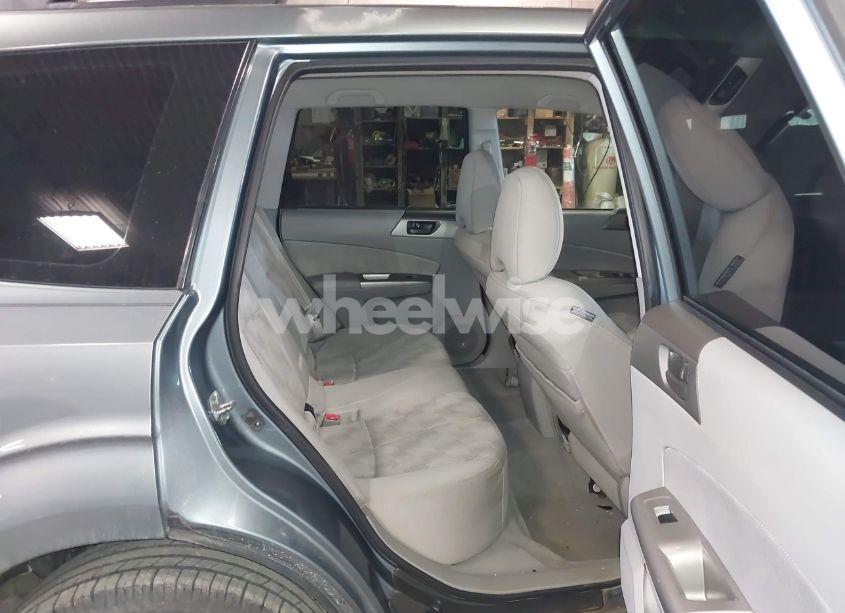 Photo 8 of 2010 Subaru Forester 2.5X (VIN JF2SH6BC6AH793868)