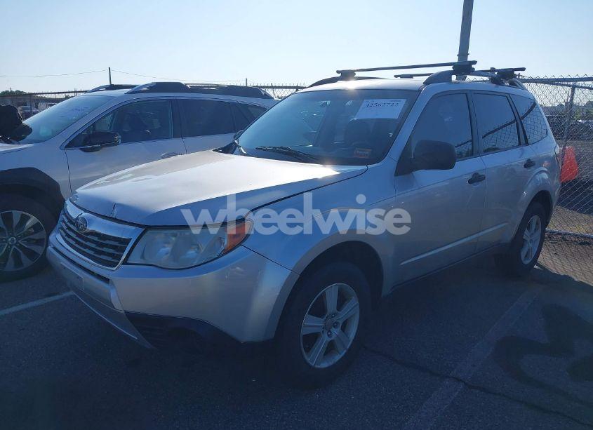 Photo 2 of 2010 Subaru Forester 2.5X (VIN JF2SH6BC6AH907478)