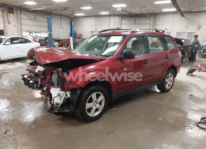 Photo 2 of 2010 Subaru Forester 2.5X (VIN JF2SH6BC7AH782152)