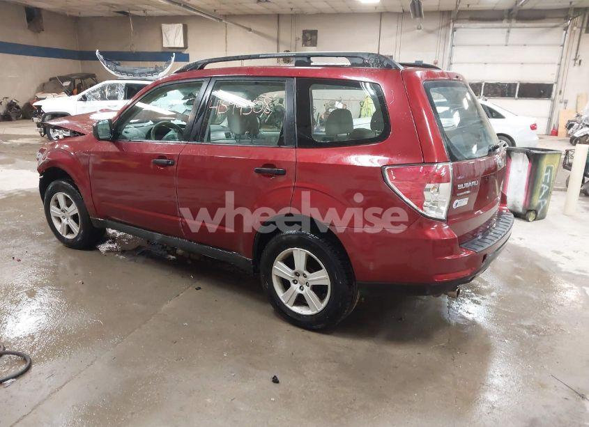 Photo 3 of 2010 Subaru Forester 2.5X (VIN JF2SH6BC7AH782152)