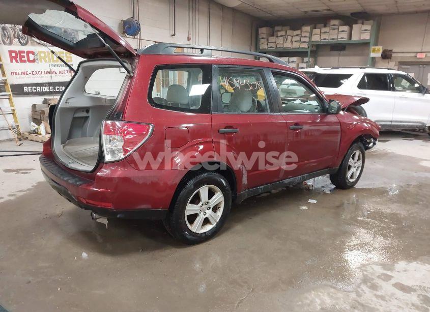 Photo 4 of 2010 Subaru Forester 2.5X (VIN JF2SH6BC7AH782152)