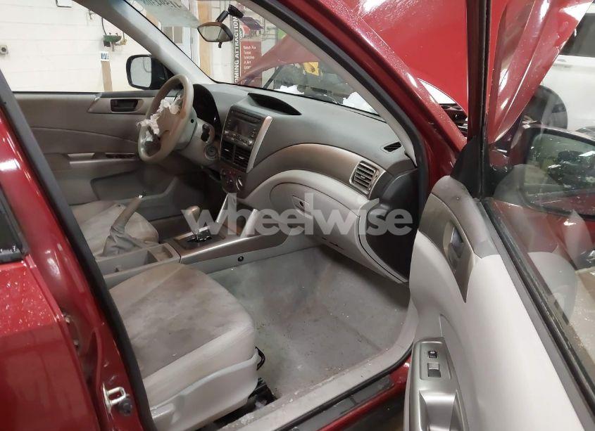 Photo 5 of 2010 Subaru Forester 2.5X (VIN JF2SH6BC7AH782152)