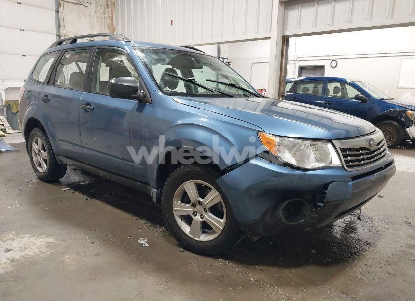 2010 Subaru Forester 2.5X (VIN JF2SH6BC8AH806622) main photo