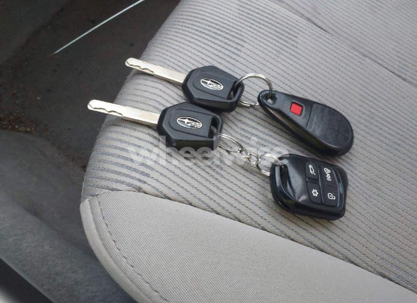 Photo 11 of 2010 Subaru Forester 2.5X (VIN JF2SH6BC8AH806622)