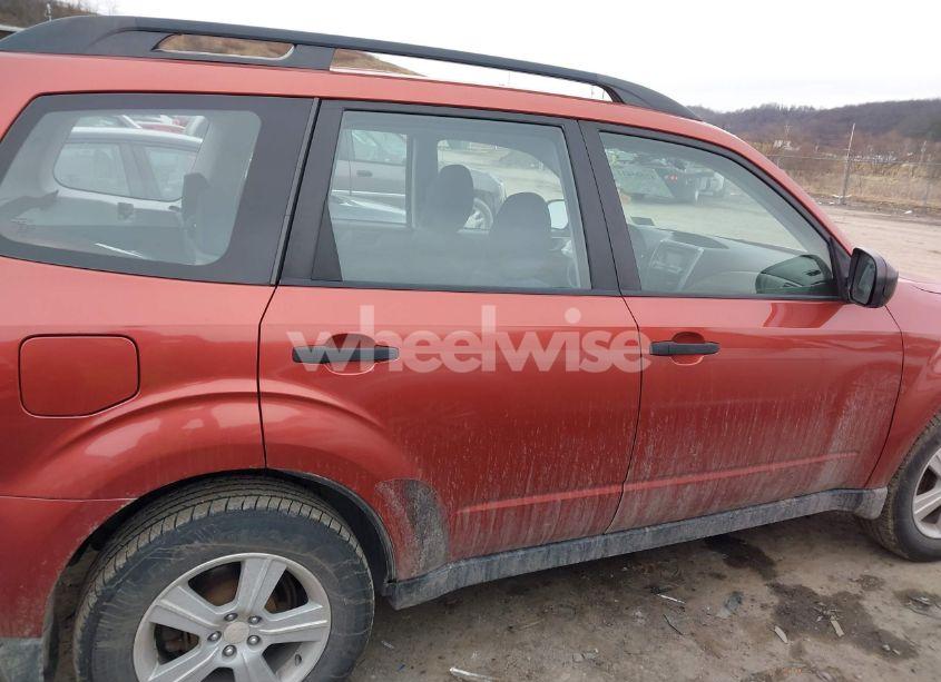 Photo 13 of 2010 Subaru Forester 2.5X (VIN JF2SH6BC9AH909709)