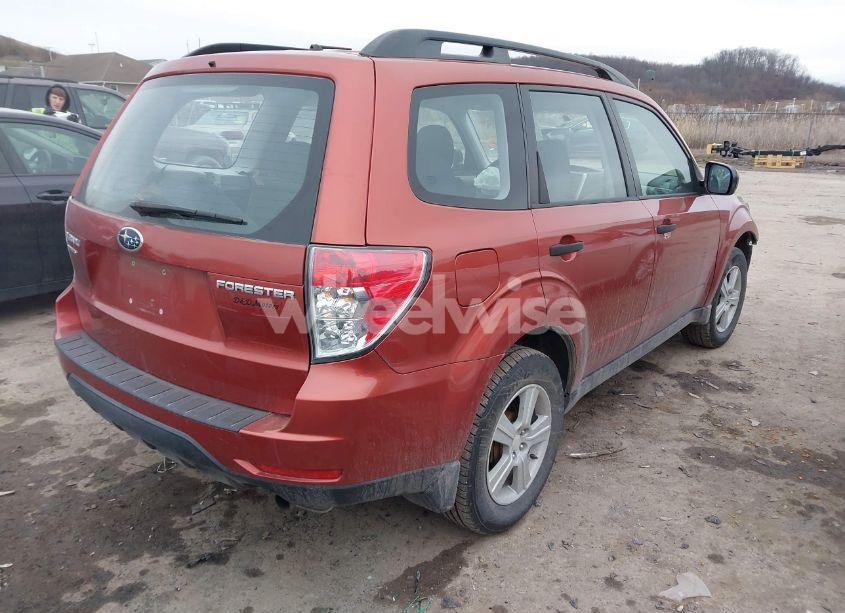 Photo 4 of 2010 Subaru Forester 2.5X (VIN JF2SH6BC9AH909709)
