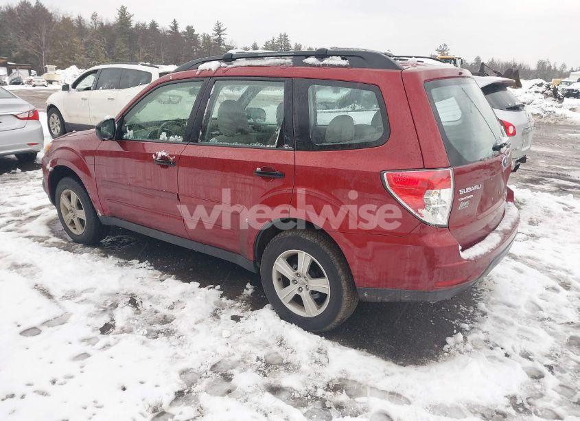 Photo 3 of 2010 Subaru Forester 2.5X (VIN JF2SH6BCXAG792972)