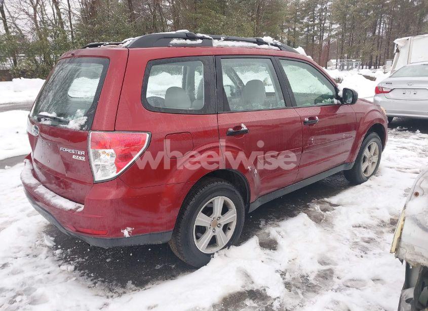 Photo 4 of 2010 Subaru Forester 2.5X (VIN JF2SH6BCXAG792972)