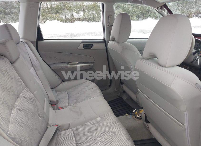 Photo 8 of 2010 Subaru Forester 2.5X (VIN JF2SH6BCXAG792972)
