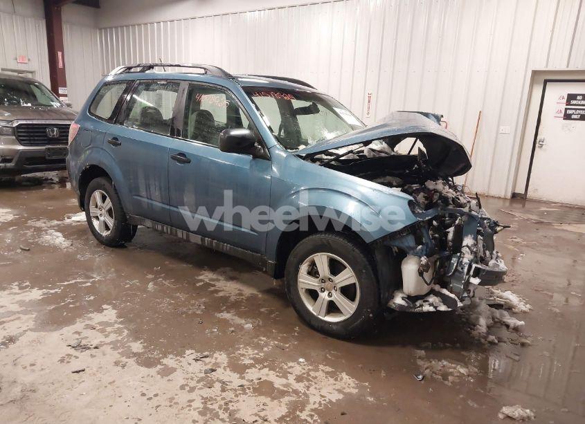 2010 Subaru Forester 2.5X (VIN JF2SH6BCXAH775762) main photo