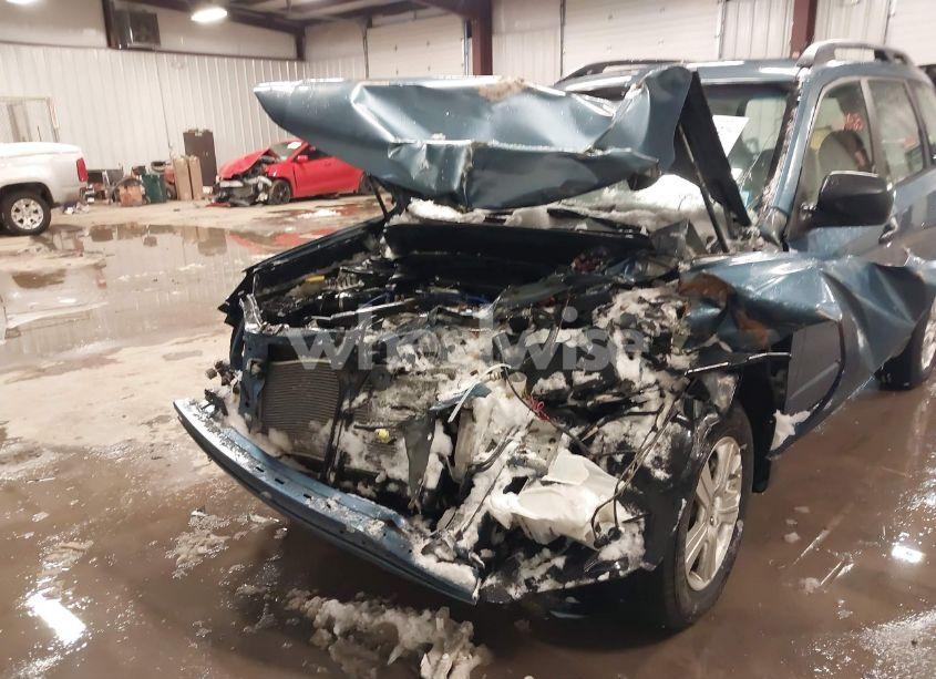 Photo 6 of 2010 Subaru Forester 2.5X (VIN JF2SH6BCXAH775762)