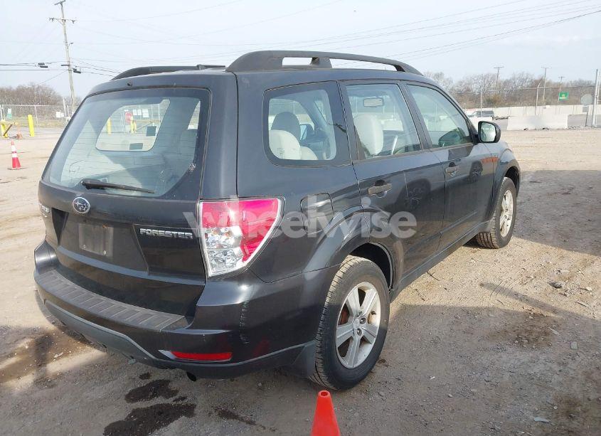 Photo 4 of 2010 Subaru Forester 2.5X (VIN JF2SH6BCXAH791850)