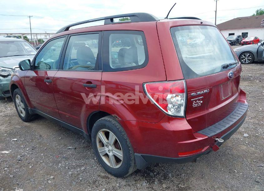 Photo 3 of 2010 Subaru Forester 2.5X (VIN JF2SH6BCXAH916927)
