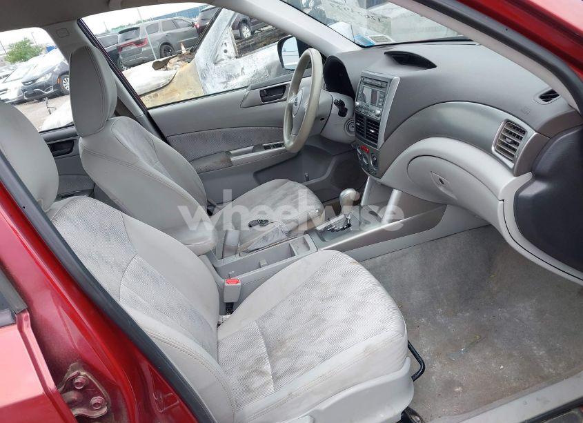 Photo 5 of 2010 Subaru Forester 2.5X (VIN JF2SH6BCXAH916927)