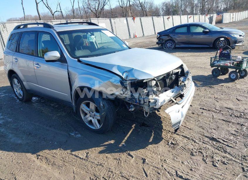 2010 Subaru Forester 2.5X PREMIUM (VIN JF2SH6CC0AG708141) main photo