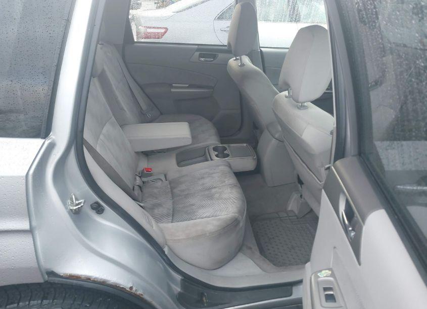 Photo 8 of 2010 Subaru Forester 2.5X PREMIUM (VIN JF2SH6CC0AG768825)