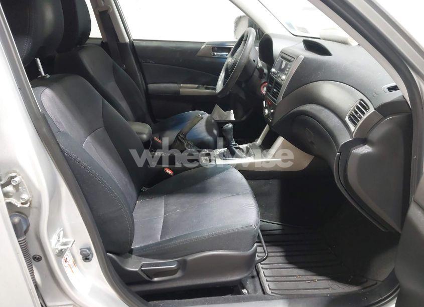 Photo 5 of 2010 Subaru Forester 2.5X PREMIUM (VIN JF2SH6CC0AG901423)