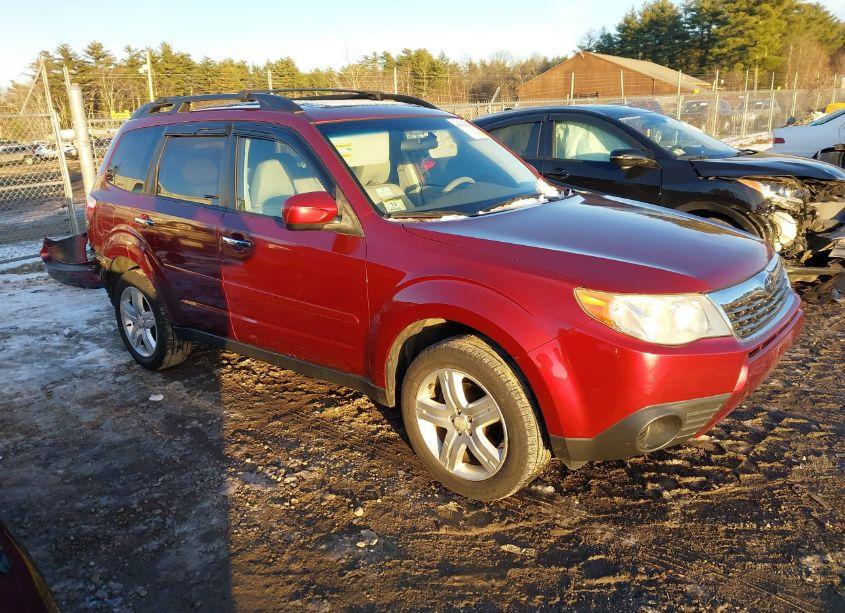 2010 Subaru Forester 2.5X PREMIUM (VIN JF2SH6CC0AH720445) main photo