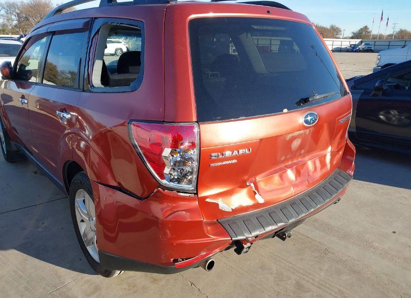 Photo 6 of 2010 Subaru Forester 2.5X PREMIUM (VIN JF2SH6CC0AH782458)