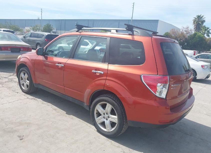 Photo 3 of 2010 Subaru Forester 2.5X PREMIUM (VIN JF2SH6CC1AH741210)