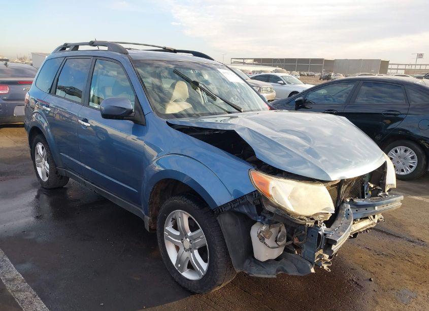 2010 Subaru Forester 2.5X PREMIUM (VIN JF2SH6CC1AH743314) main photo
