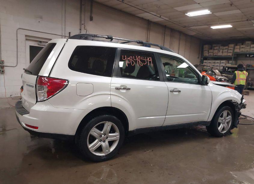 Photo 15 of 2010 Subaru Forester 2.5X PREMIUM (VIN JF2SH6CC1AH765801)