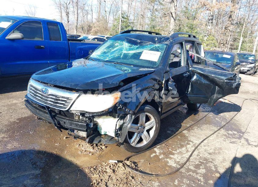 Photo 2 of 2010 Subaru Forester 2.5X PREMIUM (VIN JF2SH6CC1AH786700)