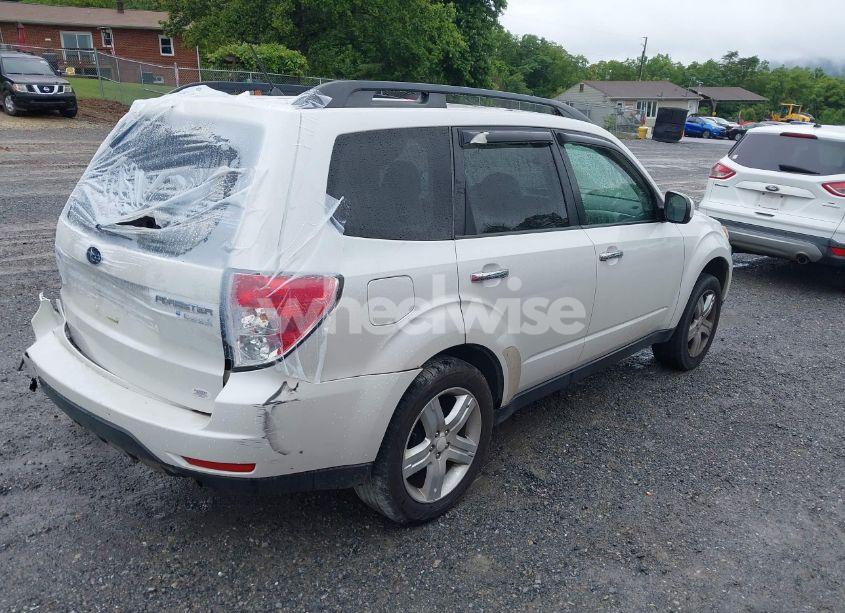 Photo 4 of 2010 Subaru Forester 2.5X PREMIUM (VIN JF2SH6CC1AH788110)