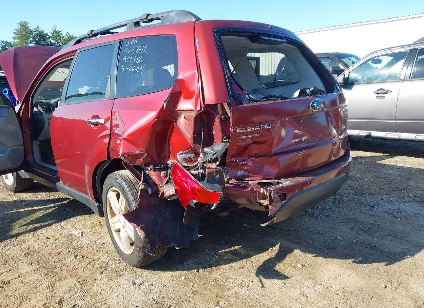 Photo 6 of 2010 Subaru Forester 2.5X PREMIUM (VIN JF2SH6CC1AH788852)