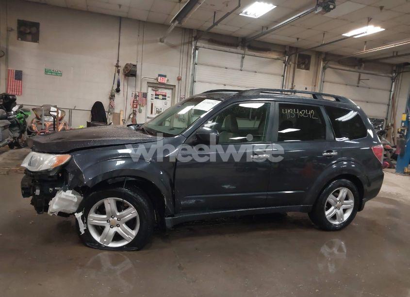 Photo 13 of 2010 Subaru Forester 2.5X PREMIUM (VIN JF2SH6CC1AH790052)
