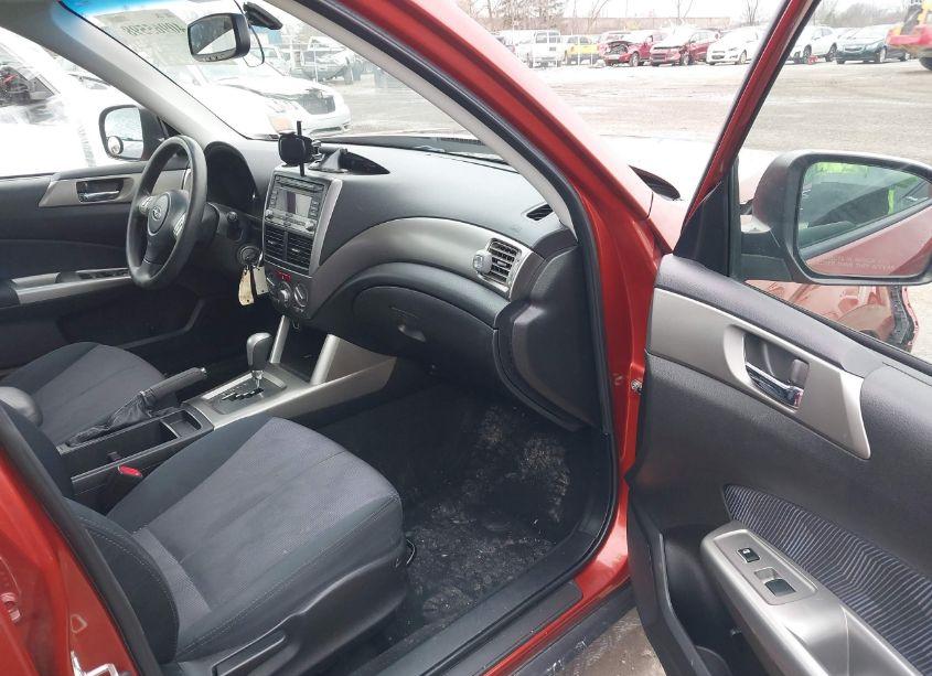 Photo 5 of 2010 Subaru Forester 2.5X PREMIUM (VIN JF2SH6CC1AH799690)