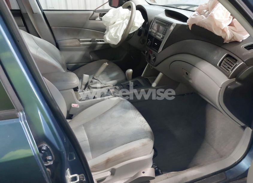 Photo 5 of 2010 Subaru Forester 2.5X PREMIUM (VIN JF2SH6CC1AH804841)