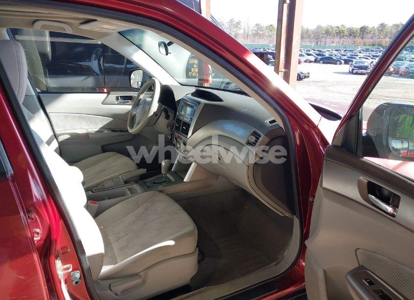 Photo 5 of 2010 Subaru Forester 2.5X PREMIUM (VIN JF2SH6CC2AH720057)