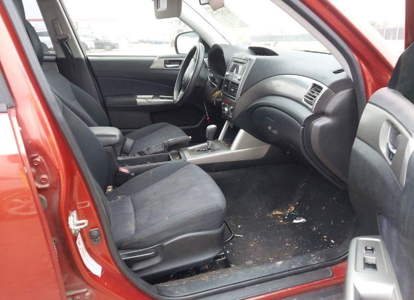 Photo 5 of 2010 Subaru Forester 2.5X PREMIUM (VIN JF2SH6CC2AH743127)