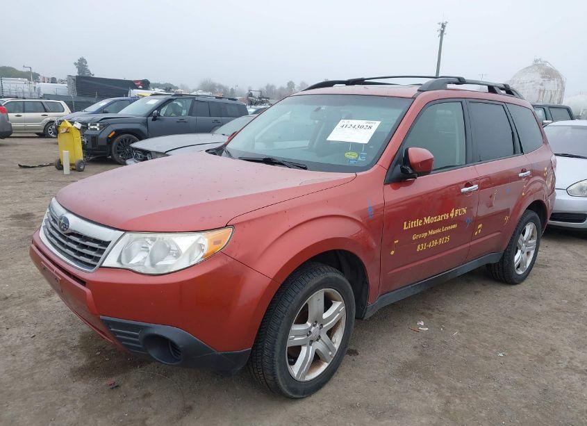 Photo 6 of 2010 Subaru Forester 2.5X PREMIUM (VIN JF2SH6CC2AH743127)