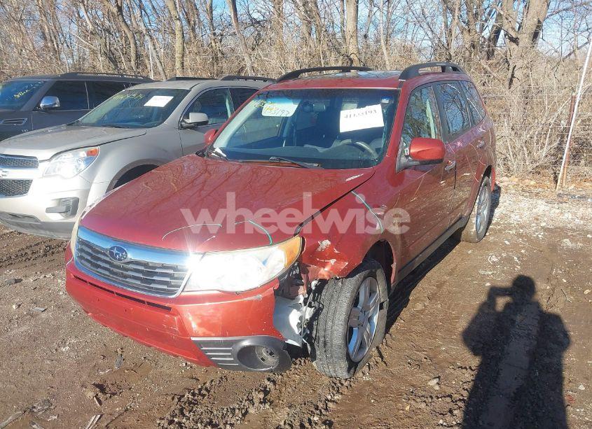 Photo 2 of 2010 Subaru Forester 2.5X PREMIUM (VIN JF2SH6CC2AH793574)
