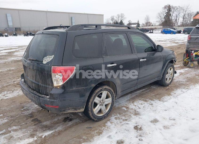 Photo 4 of 2010 Subaru Forester 2.5X PREMIUM (VIN JF2SH6CC2AH793994)