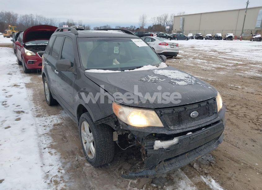 Photo 6 of 2010 Subaru Forester 2.5X PREMIUM (VIN JF2SH6CC2AH793994)